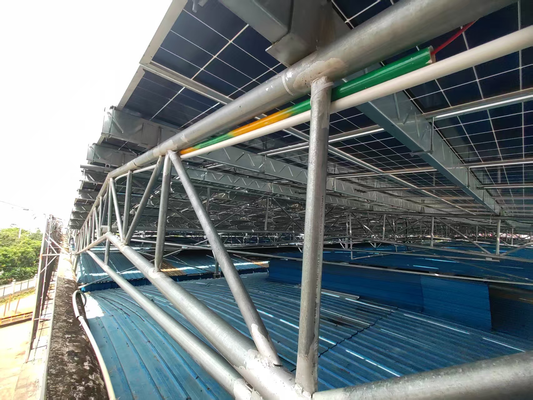 光伏圆管支架案例图1